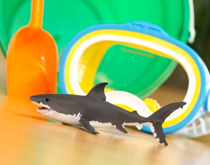 Figurka z rekinem Safari Ltd Ludojad